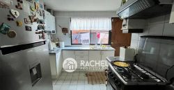 SE VENDE AMPLIA CASA DE 4D EN CONDOMINIO-CALLE FRANCIA