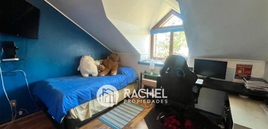 SE VENDE AMPLIA CASA DE 4D EN CONDOMINIO-CALLE FRANCIA