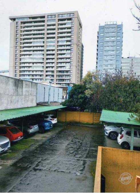 Vendo dpto 205 ubicación central calle Lynch Temuco y un estacionamiento