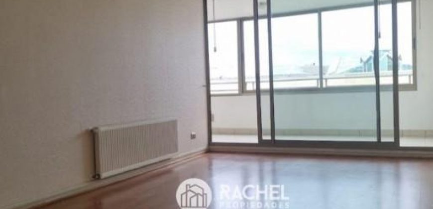 EN VENTA AMPLIO DEPARTAMENTO DE 4 DORMITORIOS SECTOR AVENIDA ALEMANIA