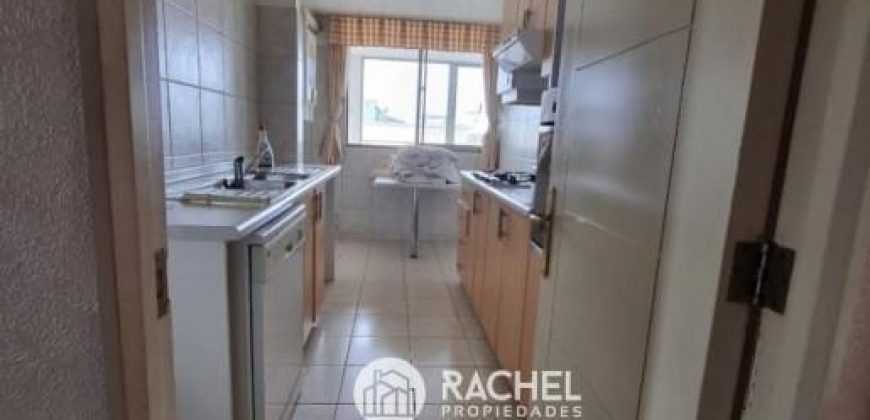 EN VENTA AMPLIO DEPARTAMENTO DE 4 DORMITORIOS SECTOR AVENIDA ALEMANIA