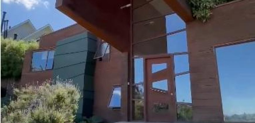 SE VENDE CASA EN MIRADOR DEL VALLE