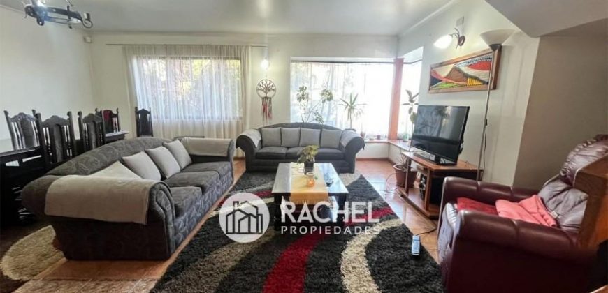 EN VENTA CASA 4 DORMITORIOS SECTOR AVENIDA ALEMANIA