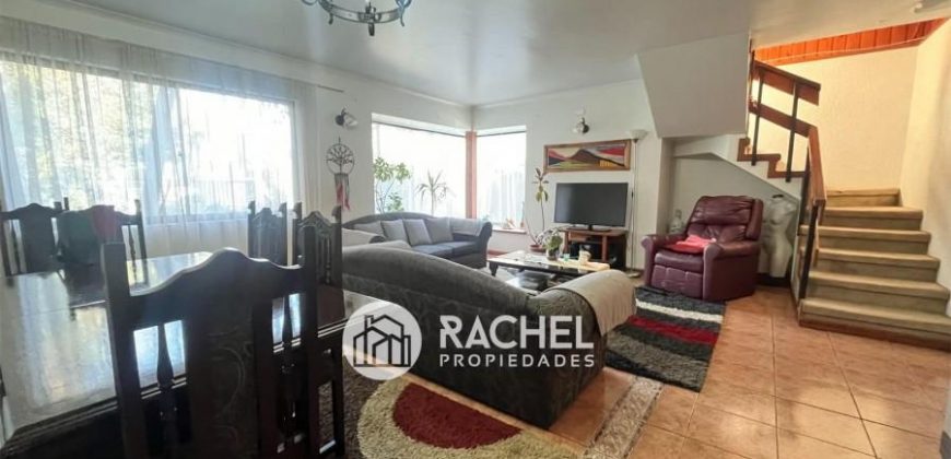 EN VENTA CASA 4 DORMITORIOS SECTOR AVENIDA ALEMANIA
