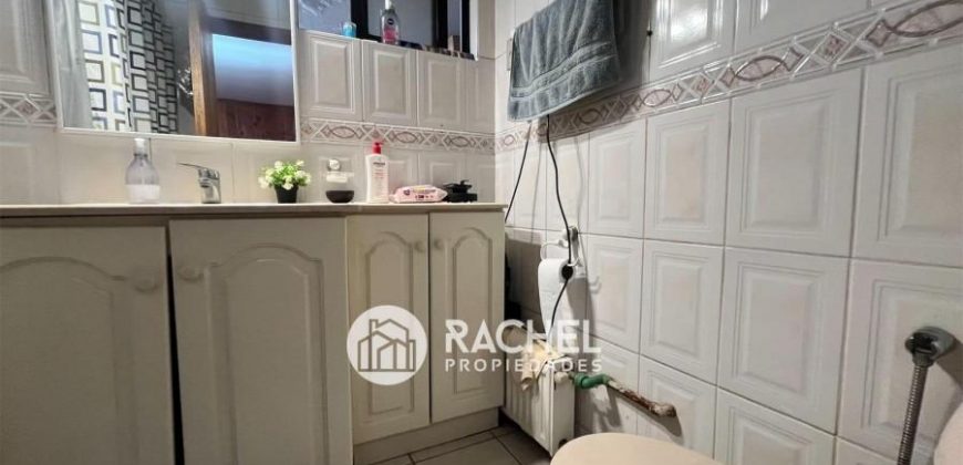 EN VENTA CASA 4 DORMITORIOS SECTOR AVENIDA ALEMANIA