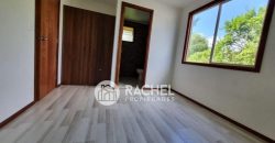SE ARRIENDA EXCELENTE CASA CON GRAN TERRENO EN VILLARRICA