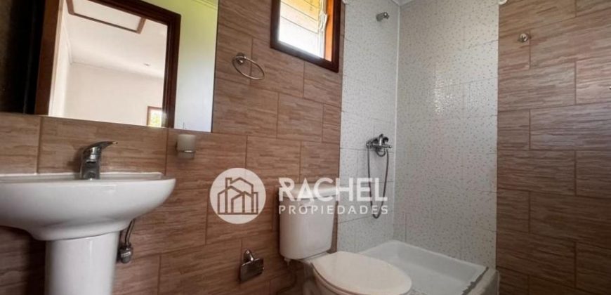 SE ARRIENDA EXCELENTE CASA CON GRAN TERRENO EN VILLARRICA
