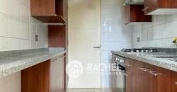 SE ARRIENDA SOLEADO Y LUMINOSO DPTO EN CONDOMINIO LOS CONQUISTADORES