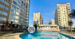SE ARRIENDA SOLEADO Y LUMINOSO DPTO EN CONDOMINIO LOS CONQUISTADORES