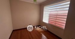 SE ARRIENDA IMPECABLE CASA 4 Dormitorios-Barrio Las Encinas