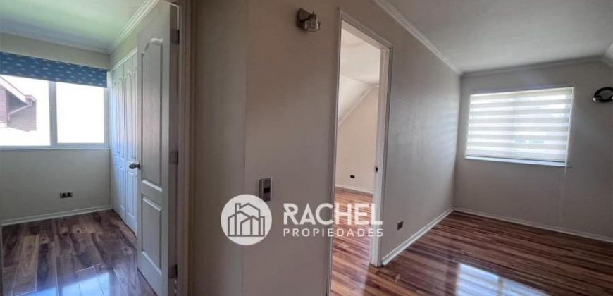 SE ARRIENDA IMPECABLE CASA 4 Dormitorios-Barrio Las Encinas