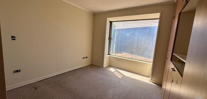 SE VENDE CASA DE ESQUINA EN ALTOS DE MIRASUR