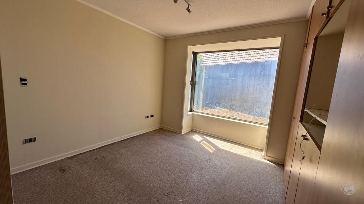 SE VENDE CASA DE ESQUINA EN ALTOS DE MIRASUR