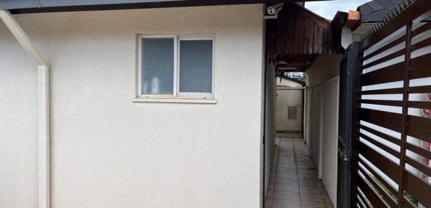 VENDEMOS AMPLIA Y LINDA CASA BARRIO LOS CONQUISTADORES.