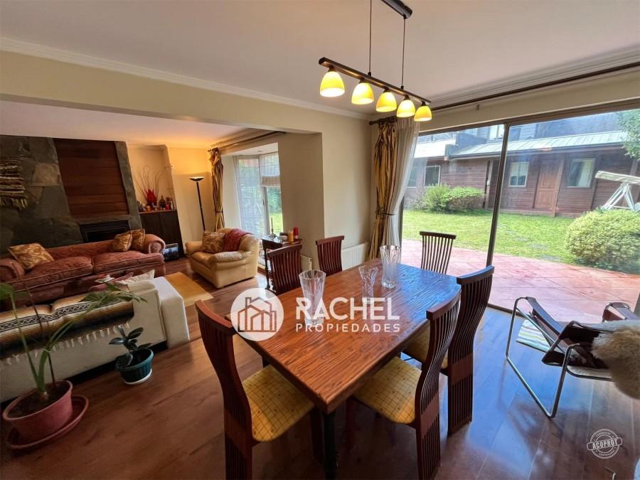 SE VENDE GRAN CASA CON 4D- SECTOR PORTAL DE LA FRONTERA