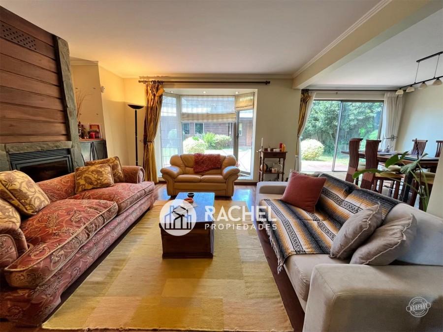 SE VENDE GRAN CASA CON 4D- SECTOR PORTAL DE LA FRONTERA