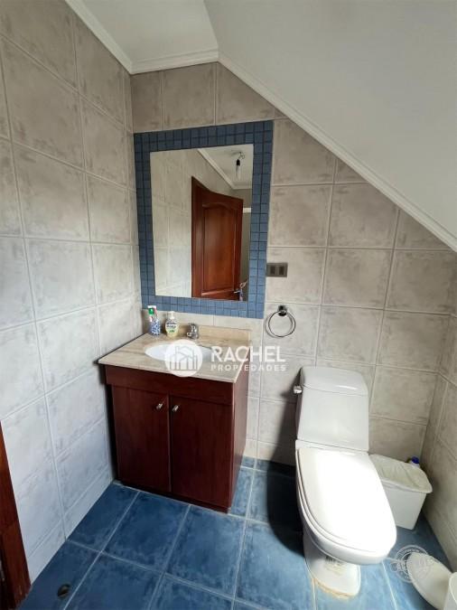 SE VENDE GRAN CASA CON 4D- SECTOR PORTAL DE LA FRONTERA