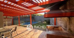 SE VENDE HERMOSA CASA REMODELADA EN CONDOMINIO CERRADO – Sector Barrio Inglés