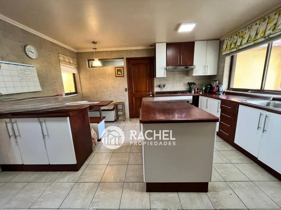 SE VENDE GRAN CASA CON 4D- SECTOR PORTAL DE LA FRONTERA