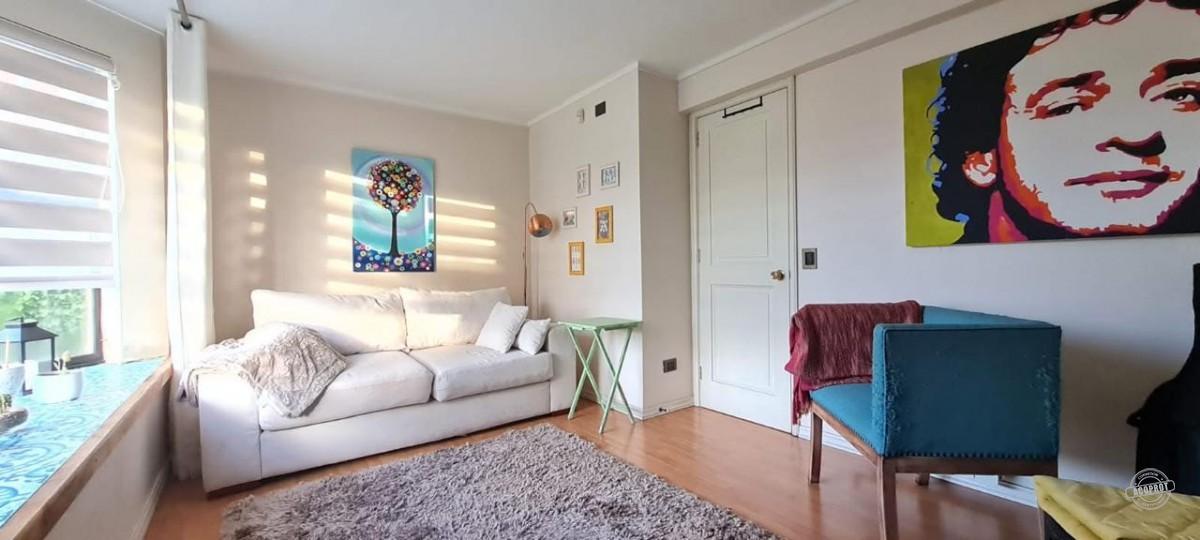 SE VENDE CÓMODA Y AMPLIA CASA EN BARRIO INGLÉS TEMUCO