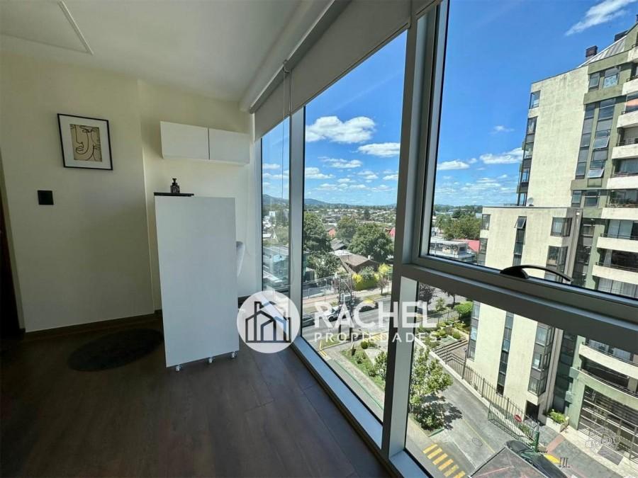 OFICINA AMOBLADA EN VENTA – Edificio K-Busisness Center