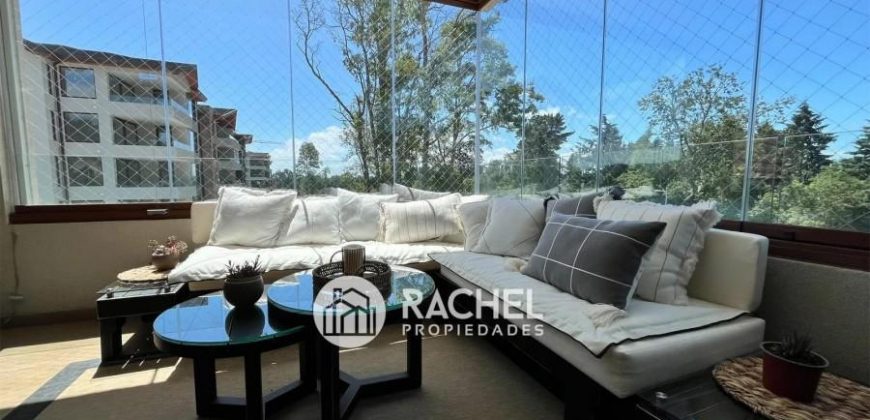 SE VENDE HERMOSO Y AMPLIO DEPARTAMENTO EN EXCLUSIVO Condominio Vista Golf
