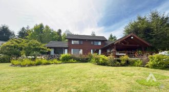 Casa en parcela en venta en Villarrica con acceso al lago