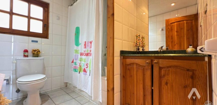 Casa en parcela en venta en Villarrica con acceso al lago