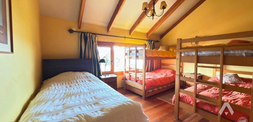 Casa en parcela en venta en Villarrica con acceso al lago