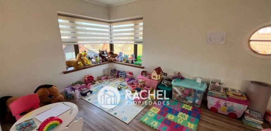 SE VENDE HERMOSA Y EQUIPADISIMA CASA EXCLUSIVO SECTOR-Puertas de Alcalá
