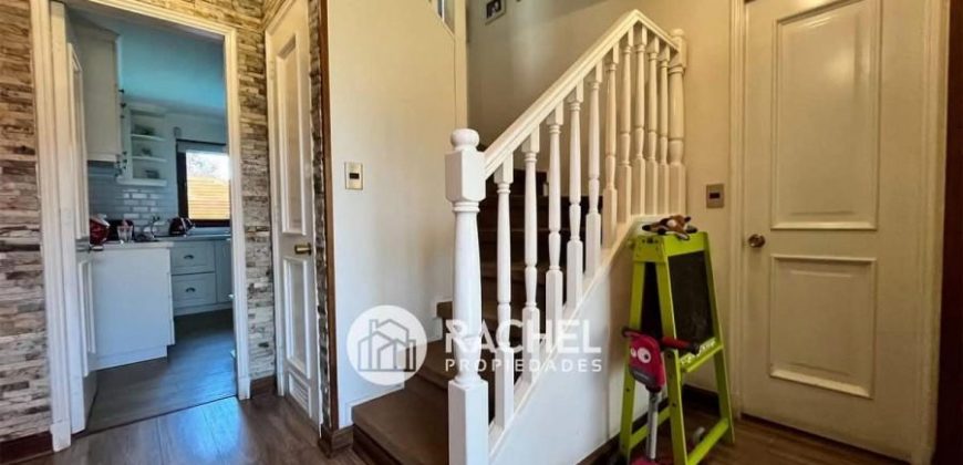 SE VENDE HERMOSA Y EQUIPADISIMA CASA EXCLUSIVO SECTOR-Puertas de Alcalá