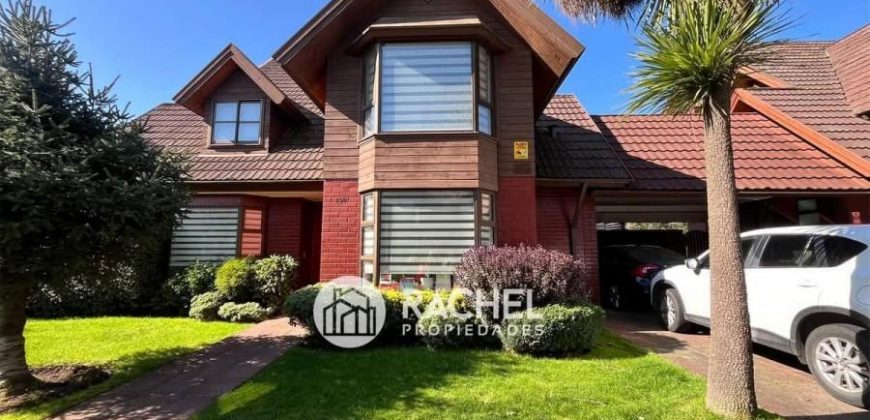 SE VENDE HERMOSA Y EQUIPADISIMA CASA EXCLUSIVO SECTOR-Puertas de Alcalá