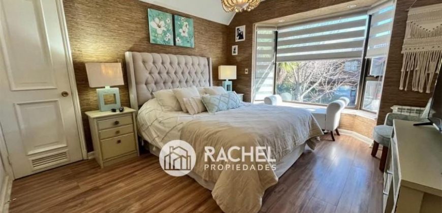 SE VENDE HERMOSA Y EQUIPADISIMA CASA EXCLUSIVO SECTOR-Puertas de Alcalá