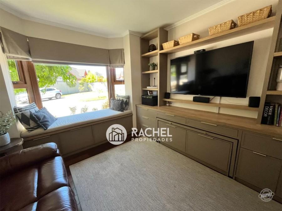 SE VENDE IMPECABLE Y HERMOSA CASA EN EXCLUSIVO CONDOMINIO- Sector Portal de la Frontera