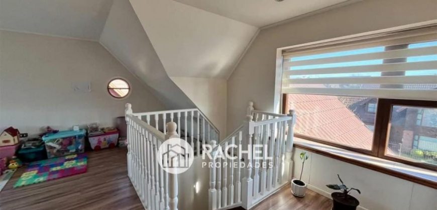 SE VENDE HERMOSA Y EQUIPADISIMA CASA EXCLUSIVO SECTOR-Puertas de Alcalá