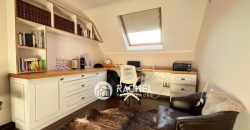 SE VENDE IMPECABLE Y HERMOSA CASA EN EXCLUSIVO CONDOMINIO- Sector Portal de la Frontera