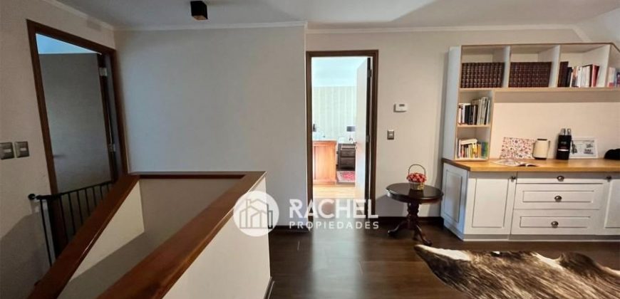 SE VENDE IMPECABLE Y HERMOSA CASA EN EXCLUSIVO CONDOMINIO- Sector Portal de la Frontera