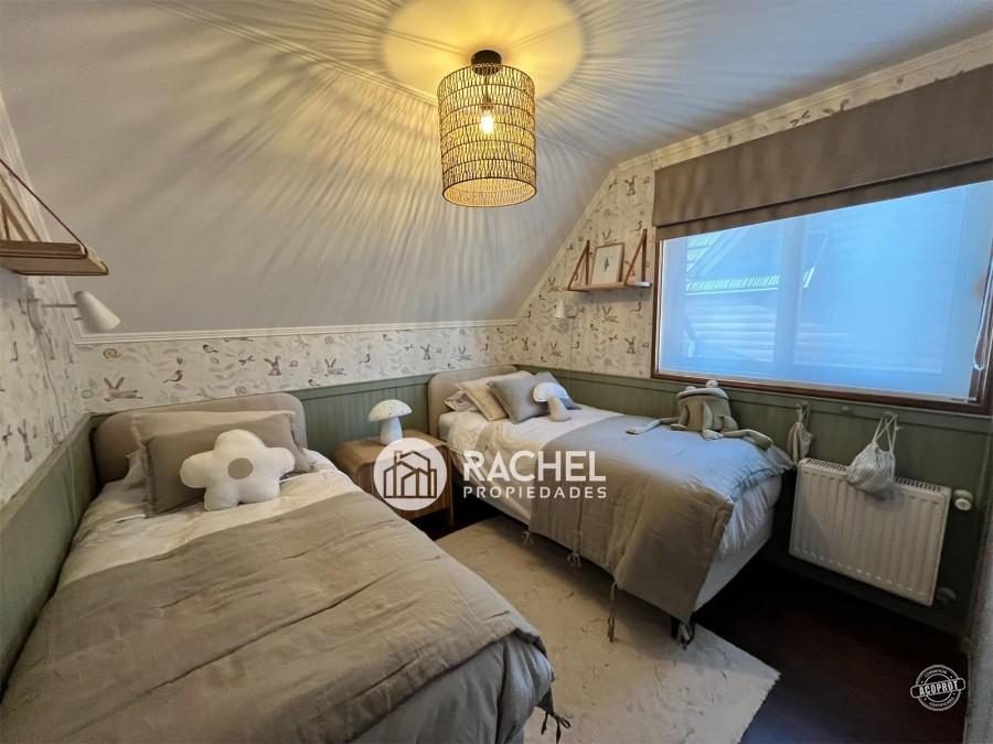 SE VENDE IMPECABLE Y HERMOSA CASA EN EXCLUSIVO CONDOMINIO- Sector Portal de la Frontera