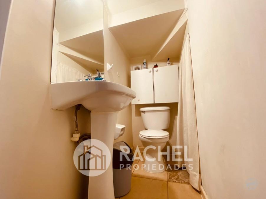 SE ARRIENDA CÓMODA CASA AMOBLADA, SECTOR RESIDENCIAL. VALDIVIA