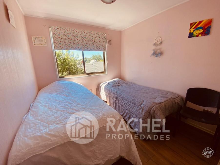 SE ARRIENDA CÓMODA CASA AMOBLADA, SECTOR RESIDENCIAL. VALDIVIA