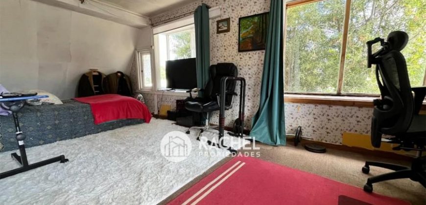 EN VENTA GRAN PROPIEDAD A PASOS AVDA ALEMANIA -Calle Las Delicias