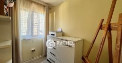 EN VENTA GRAN CASA 4 DORMITORIOS MÁS SERVICIO – SECTOR PONIENTE