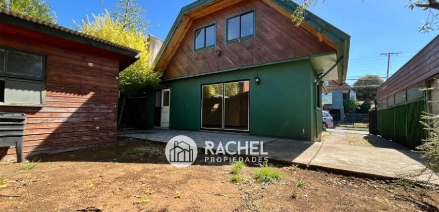 ¡¡OPORTUNIDAD!! SE VENDE ESPACIOSA CASA Ideal remodelar- sector Lomas de Mirasur