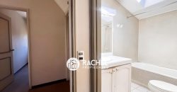 ¡¡OPORTUNIDAD!! SE VENDE ESPACIOSA CASA Ideal remodelar- sector Lomas de Mirasur