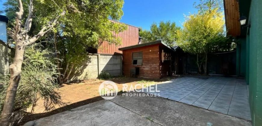 ¡¡OPORTUNIDAD!! SE VENDE ESPACIOSA CASA Ideal remodelar- sector Lomas de Mirasur