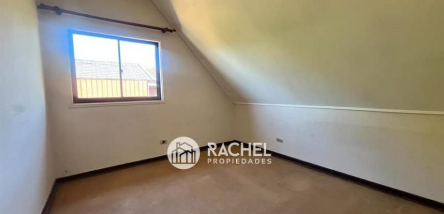 ¡¡OPORTUNIDAD!! SE VENDE ESPACIOSA CASA Ideal remodelar- sector Lomas de Mirasur