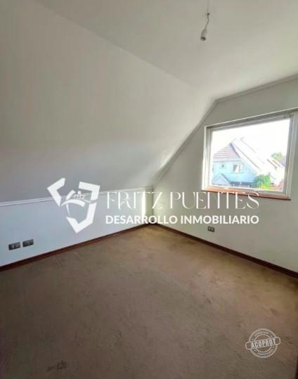 SE VENDE HERMOSA CASA EN BARRIO INGLÉS, TEMUCO
