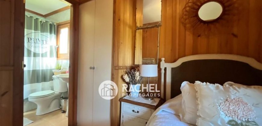 SE VENDE HERMOSA CASA EN PARCELA CON ESPECTACULAR JARDIN, PISCINA Y QUINCHO- Santa Justa de Metrenco