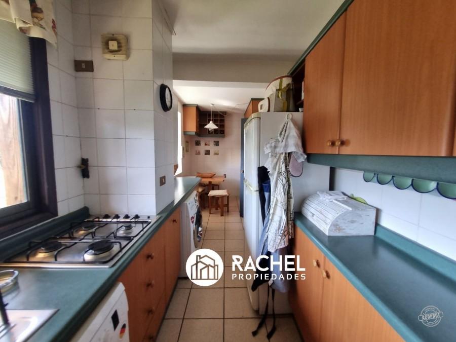 EN VENTA HERMOSO DUPLEX DE 3 DORMITORIOS AMOBLADO EN A PASOS DEL CENTRO DE PUCON