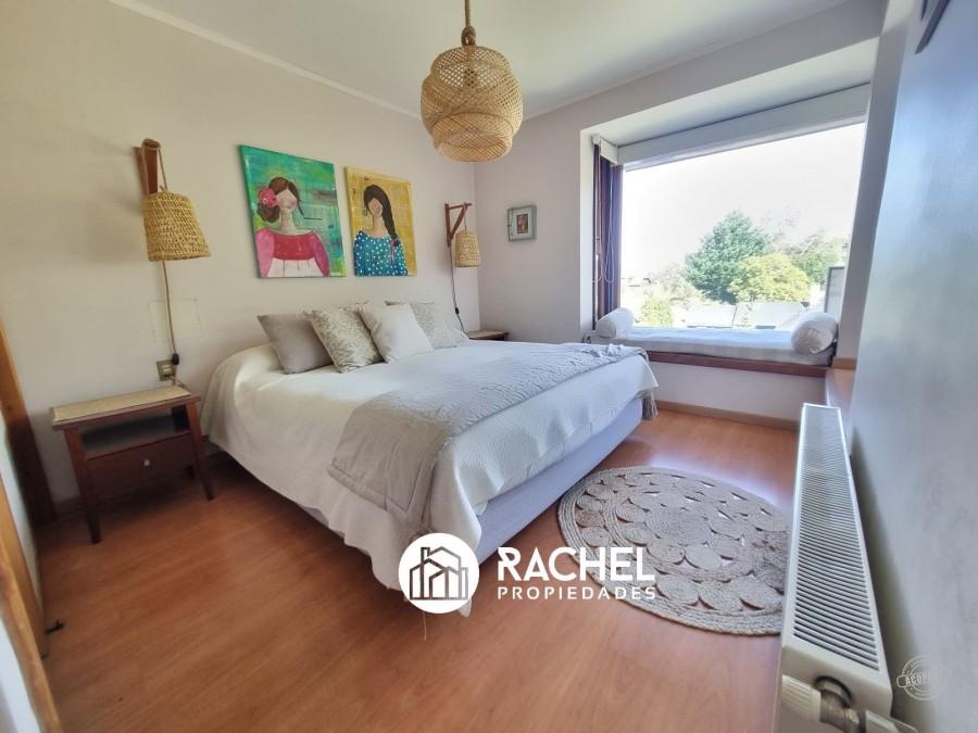 EN VENTA HERMOSO DUPLEX DE 3 DORMITORIOS AMOBLADO EN A PASOS DEL CENTRO DE PUCON